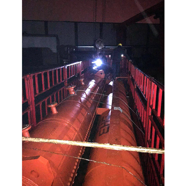 High efficiency hot water boiler for power station or industrial boiler